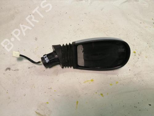 Used Right mirror Right mirror 22587250 22587250