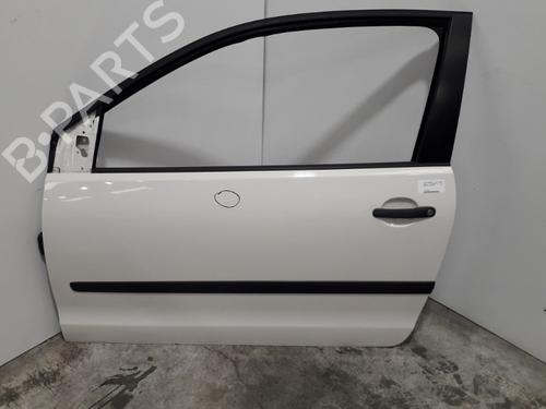 Used Left front door VW POLO (9N_, 9A_) 1.2 12V (69 hp) 22569470