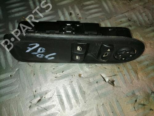 Used Left front window switch Left front window switch PEUGEOT 308 I (4A_, 4C_) 1.6 HDi (90 hp) 22590408 22590408