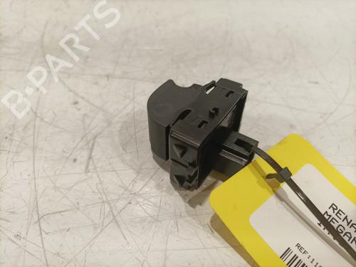 Used Right front window switch Right front window switch RENAULT MEGANE III Hatchback (BZ0/1_, B3_) 1.5 dCi (BZ09, BZ0D, BZ1W, BZ29, BZ14) (110 hp) 32191326 32191326
