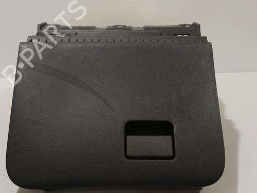 Used Glove box Glove box NISSAN JUKE (F15) 1.2 DIG-T (115 hp) 22571148 22571148