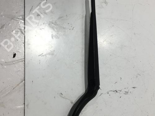 front-windshield-wiper-arm-renault-twingo-iii-bcm_-bca_-2014-24454558 main image