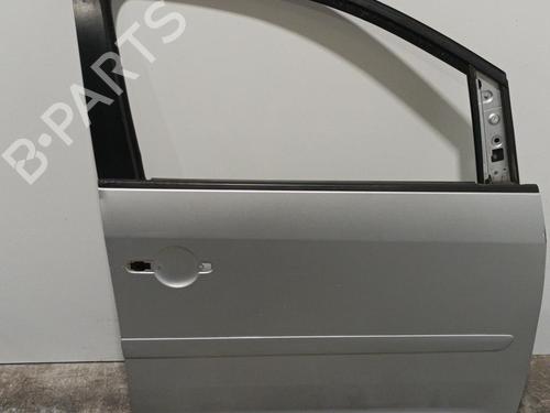 Used Right front door VW TOURAN (1T1, 1T2) 2.0 TDI (136 hp) 22572255