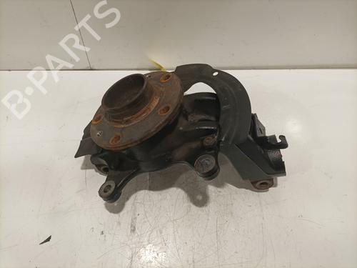 Used Right front steering knuckle RENAULT MEGANE IV Hatchback (B9A/M/N_) 1.5 dCi 110 (B9A3) (110 hp) 30132988