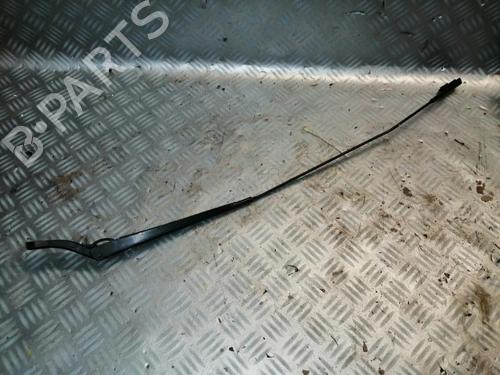 Used Front windshield wiper arm PEUGEOT PARTNER Box Body/MPV 1.6 HDi / BlueHDi 75 (75 hp) 22590414