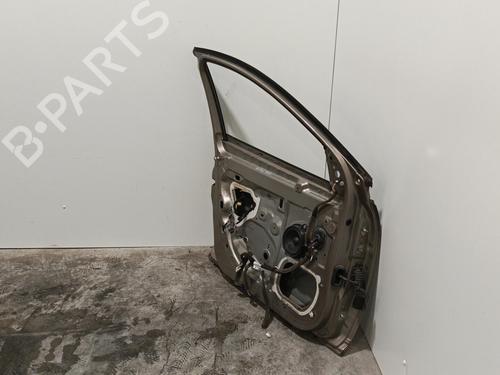 Used Left front door RENAULT MEGANE III Hatchback (BZ0/1_, B3_) 1.5 dCi (BZ09, BZ0D, BZ1W, BZ29, BZ14) (110 hp) 22577191