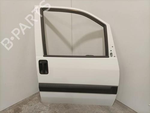 Right front door PEUGEOT EXPERT Van (222) 2.0 HDI | BP22579534C3 