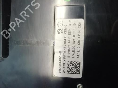 Used Radio Radio PEUGEOT 508 I (8D_) 2.2 HDi (204 hp) 22583770 22583770