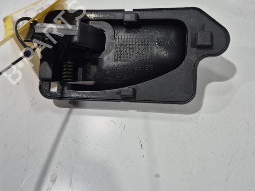 Used Front right interior door handle Front right interior door handle CITROËN SAXO (S0, S1) 1.4 VTS (75 hp) 27485107 27485107