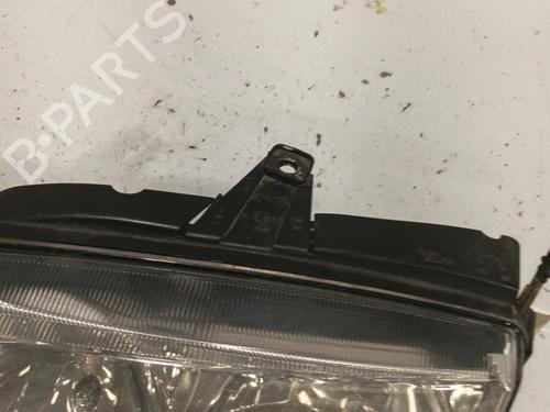 Used Left headlight VW POLO (6N2) 1.4 TDI (75 hp) 22571765