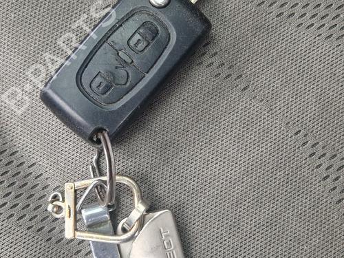 Used Parts PEUGEOT 308 I (4A_, 4C_) 1.6 HDi 4821154