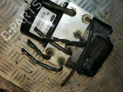 Used ABS pump FORD FOCUS I (DAW, DBW) 1.6 16V (100 hp) 22573852