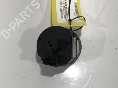 Headlight switch VW GOLF VII (5G1, BQ1, BE1, BE2) 1.6 TDI | BP26462136I24 