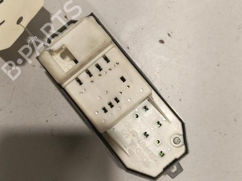 Used Left front window switch Left front window switch TOYOTA YARIS (_P9_) 1.4 D-4D (NLP90_, NLP90R) (90 hp) 22570753 22570753
