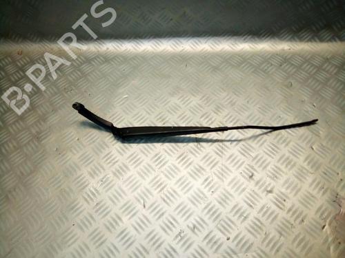 Used Front windshield wiper arm RENAULT CLIO IV (BH_) 1.5 dCi 90 (90 hp) 22590817