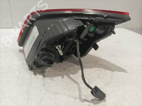 Left tailgate light PEUGEOT 208 II (UB_, UP_, UW_, UJ_) e-208 | BP32194553C79