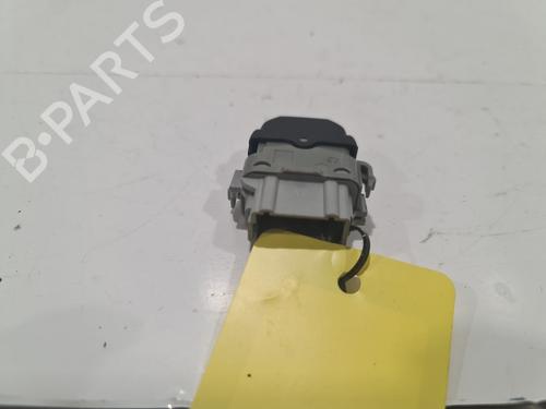 Used Right front window switch Right front window switch RENAULT CLIO III (BR0/1, CR0/1) 1.2 16V (BR0P, CR0P) (101 hp) 33950599 33950599
