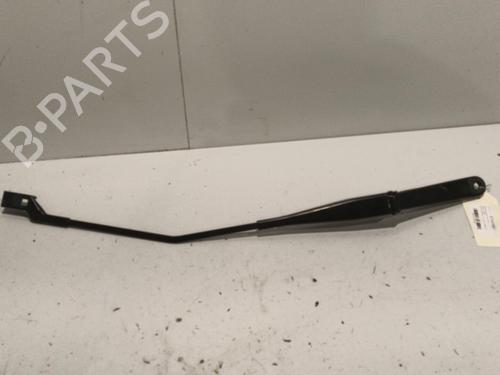 Used Front windshield wiper arm FORD FIESTA VI (CB1, CCN) 1.6 ST (182 hp) 22588688