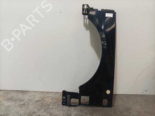 Used Left front fenders LAND ROVER RANGE ROVER III (L322) 4.4 4x4 (286 hp) 22573523