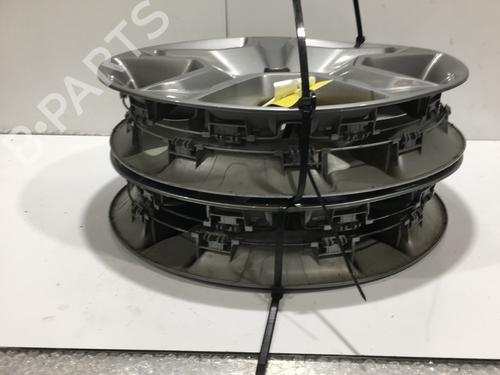 Used Hub cap DACIA SANDERO II TCe 90 (B8M1, B8MA, B8AC) (90 hp) 25602533