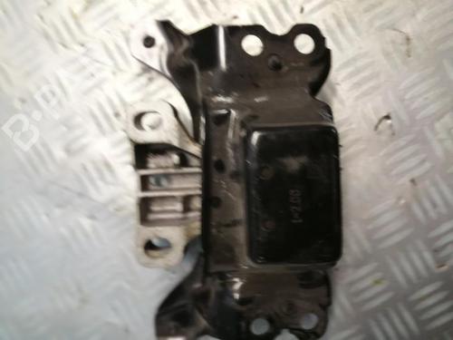 Used Engine mount Engine mount VW GOLF VII (5G1, BQ1, BE1, BE2) 1.0 TSI (115 hp) 22590780 22590780