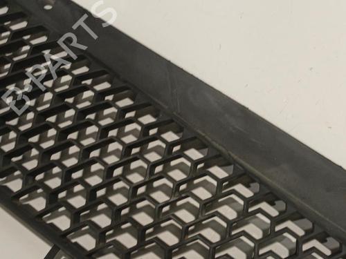 Used Grille RENAULT MASTER II Platform/Chassis (ED/HD/UD) 2.5 dCi 120 (115 hp) 22586038