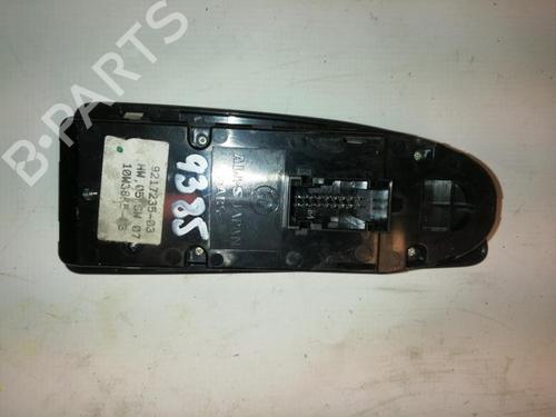 Used Left front window switch BMW 1 (E87) 118 d (143 hp) 22575704