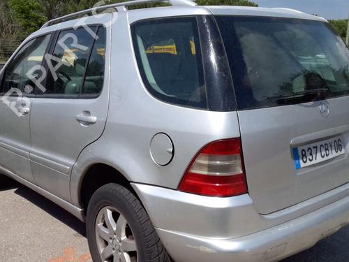 Left taillight MERCEDES-BENZ M-CLASS (W163) ML 270 CDI (163.113) | BP22584880C34 