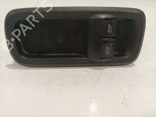 Used Left front window switch FORD FIESTA VI (CB1, CCN) 1.4 TDCi (70 hp) 29718153
