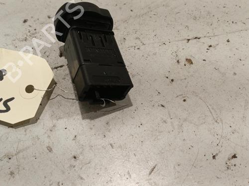 Used Warning switch Warning switch DACIA SANDERO 1.2 16V (75 hp) 22577252 22577252