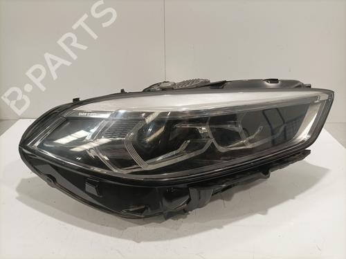 Faro derecho BMW 1 (F40) 118 d (150 hp) 29893313