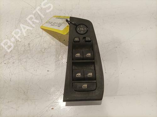 Interrupteur de vitre avant gauche BMW 1 (F40) 118 d (150 hp) 29848078