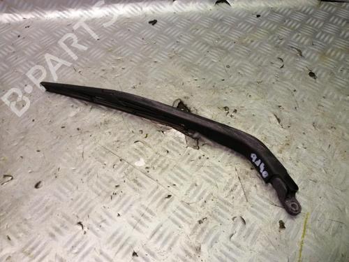 Used Rear windshield wiper arm TOYOTA YARIS (_P9_) 1.3 VVT-i (SCP90_, SCP90R) (87 hp) 22571368