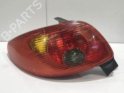 Used Left taillight PEUGEOT 206 Hatchback (2A/C) 1.4 HDi eco 70 (68 hp) 25923350