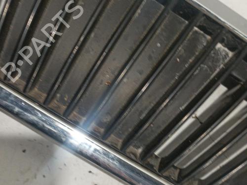 Used Grille DAEWOO LANOS (KLAT) 1.3 (75 hp) 22572366