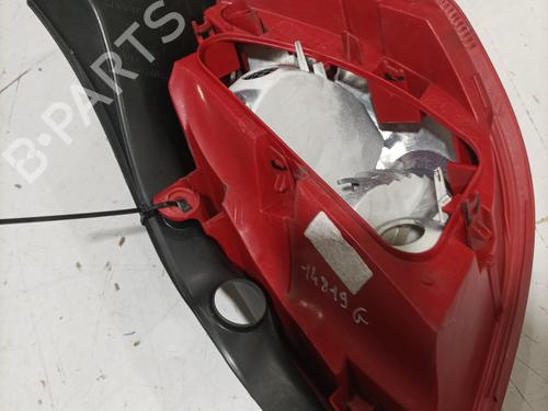 left-taillight-renault-clio-iii-br01-cr01-2005-2006-2007-2008-2009-2010-2011-2012-2013-2014-29188227 main image