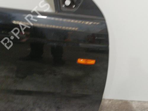 Used Right front door LAND ROVER RANGE ROVER SPORT I (L320) 3.6 D 4x4 (272 hp) 30000060