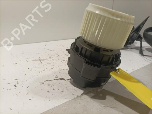 Heater blower motor RENAULT CLIO V (B7_) 1.5 Blue dCi 115 (B7AD) | BP22589273M62 