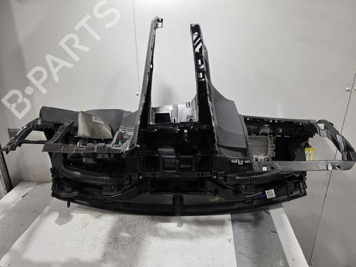 Used Dashboard Dashboard PEUGEOT 5008 II (MC_, MJ_, MR_, M4_) 1.5 BlueHDi 130 (MCYHZJ, MCYHZR, MCYHZX) (131 hp) 40017409 40017409