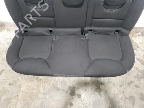 Sedile posteriore RENAULT CLIO IV (BH_) 1.5 dCi 75 | BP30302247C17