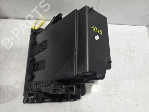 Used Glove box Glove box RENAULT CLIO V (B7_) 1.5 Blue dCi 85 (B7AG) (86 hp) 40251639 40251639