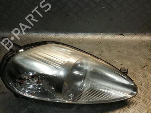 Used Right headlight Right headlight 22577978 22577978