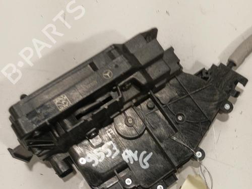 Used Front left lock Front left lock MERCEDES-BENZ C-CLASS (W205) C 220 d (205.014) (194 hp) 22576113 22576113