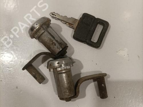 Used Ignition barrel Ignition barrel PEUGEOT 104 Coupe 1.1 (50 hp) 22578935 22578935