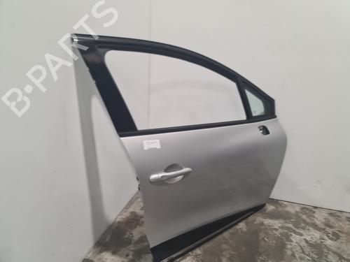 Used Right front door Right front door RENAULT CLIO IV (BH_) 1.5 dCi 90 (90 hp) 33611143 33611143
