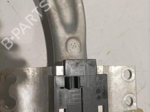 Used Left front suspension arm Left front suspension arm MERCEDES-BENZ B-CLASS Sports Tourer (W246, W242) B 200 (246.243) (156 hp) 22569864 22569864
