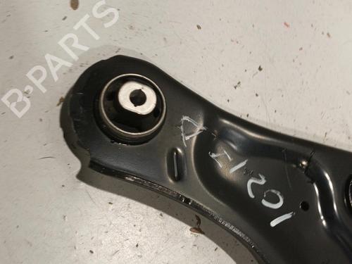 Used Right front suspension arm RENAULT MEGANE III Grandtour (KZ0/1) 1.5 dCi (KZ09, KZ0D, KZ1G, KZ29, KZ14, KZ1W, KZ10, KZ1F,... (110 hp) 22574773