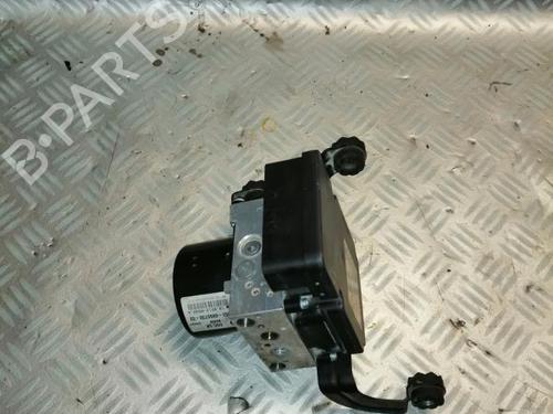 Used ABS pump BMW 1 (F21) 116 d (116 hp) 22578531