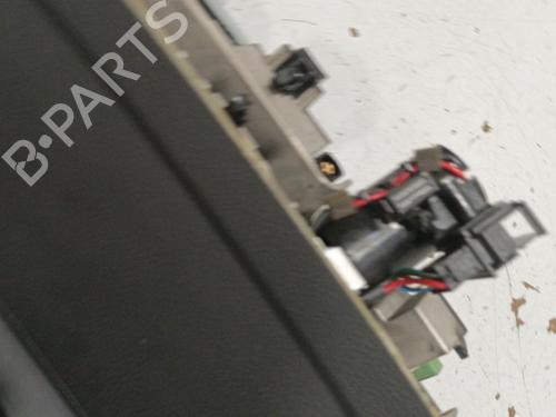 Used Display monitor Display monitor AUDI A3 Sportback (8VA, 8VF) 1.6 TDI (110 hp) 22571773 22571773