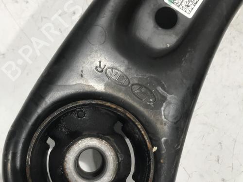 right-front-suspension-arm-kia-stonic-yb-2017-27809323 main image